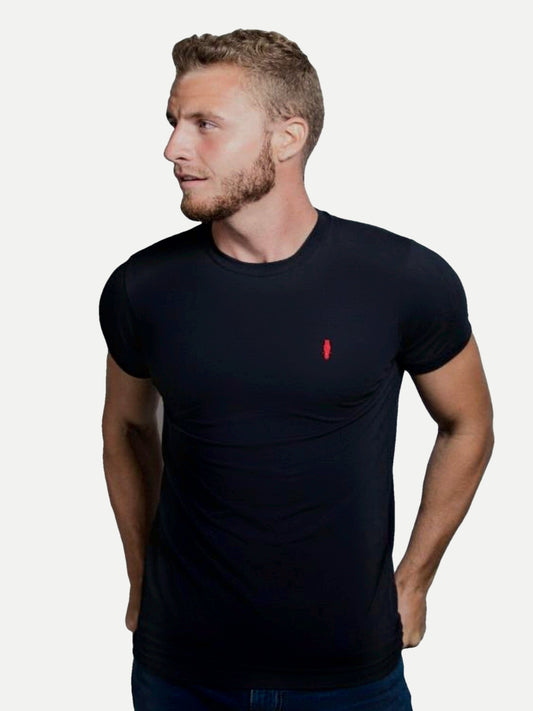 T - SHIRT Negra